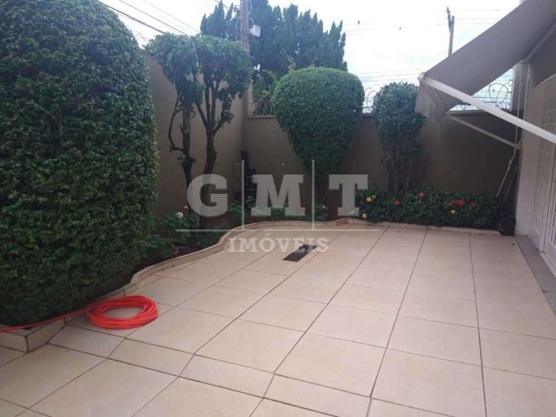 Sobrado para alugar com 4 quartos, 300m² - Foto 1