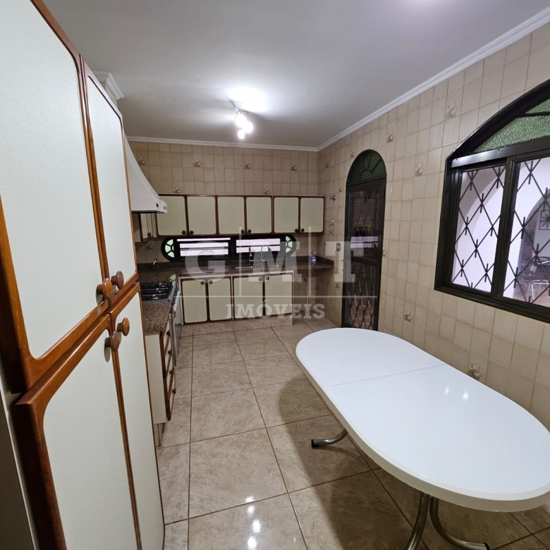 Sobrado para alugar com 3 quartos, 271m² - Foto 18