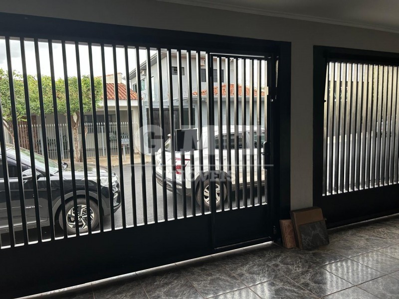 Casa para alugar com 2 quartos, 79m² - Foto 2