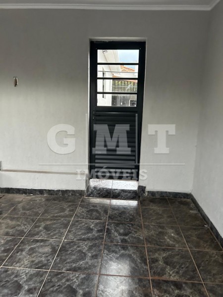 Casa para alugar com 2 quartos, 79m² - Foto 14