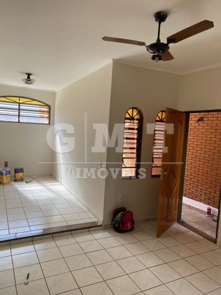 Sobrado à venda com 3 quartos, 77m² - Foto 3