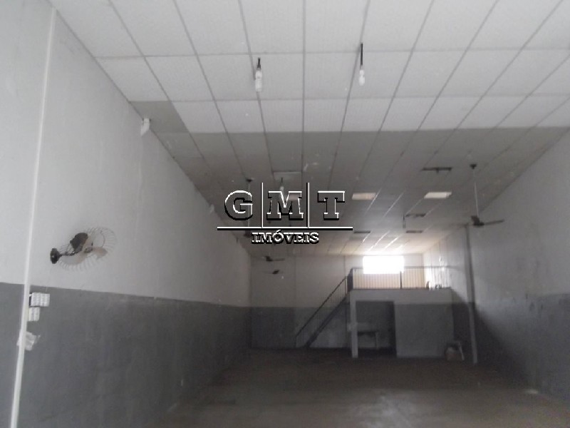 Prédio Inteiro à venda, 260m² - Foto 2